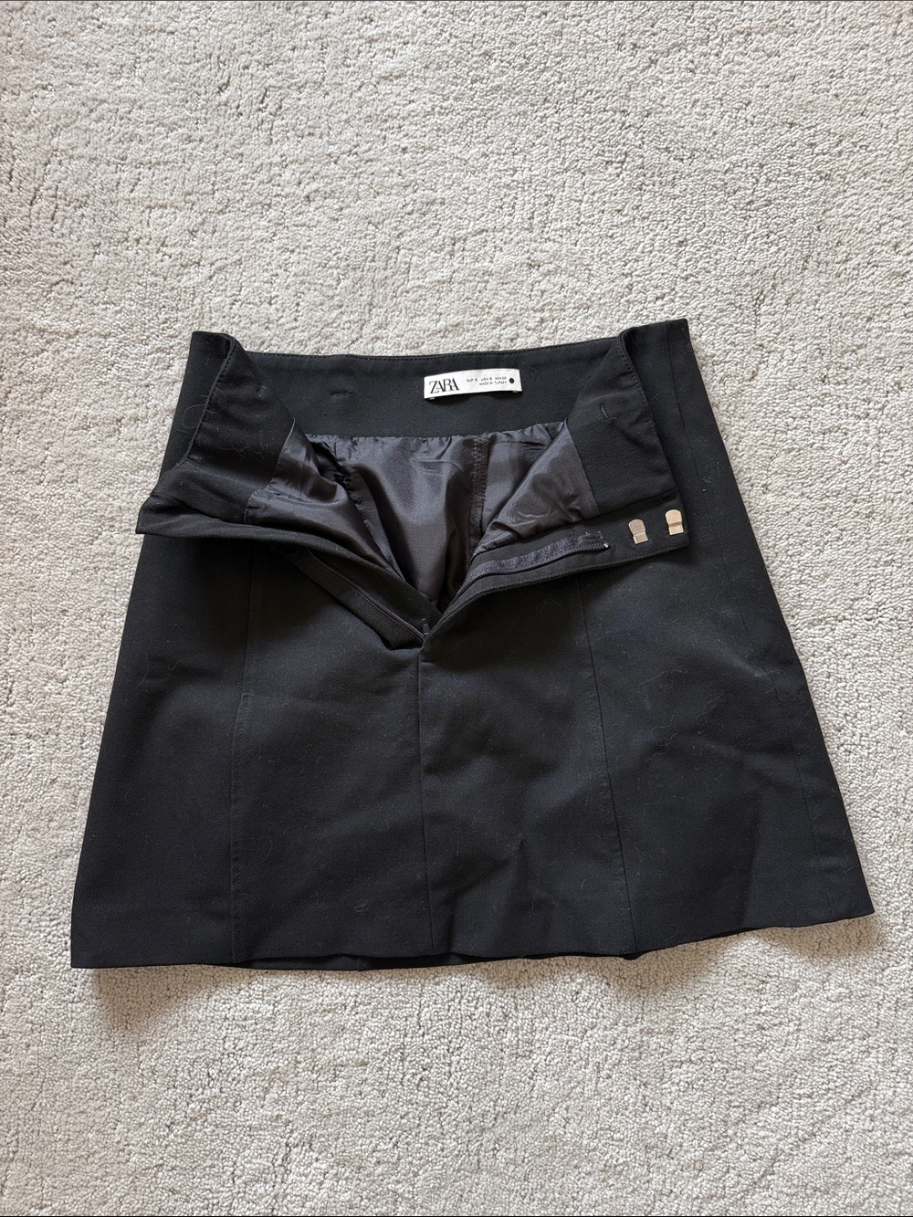 Zara Black Mini Skirt with Hook Closure